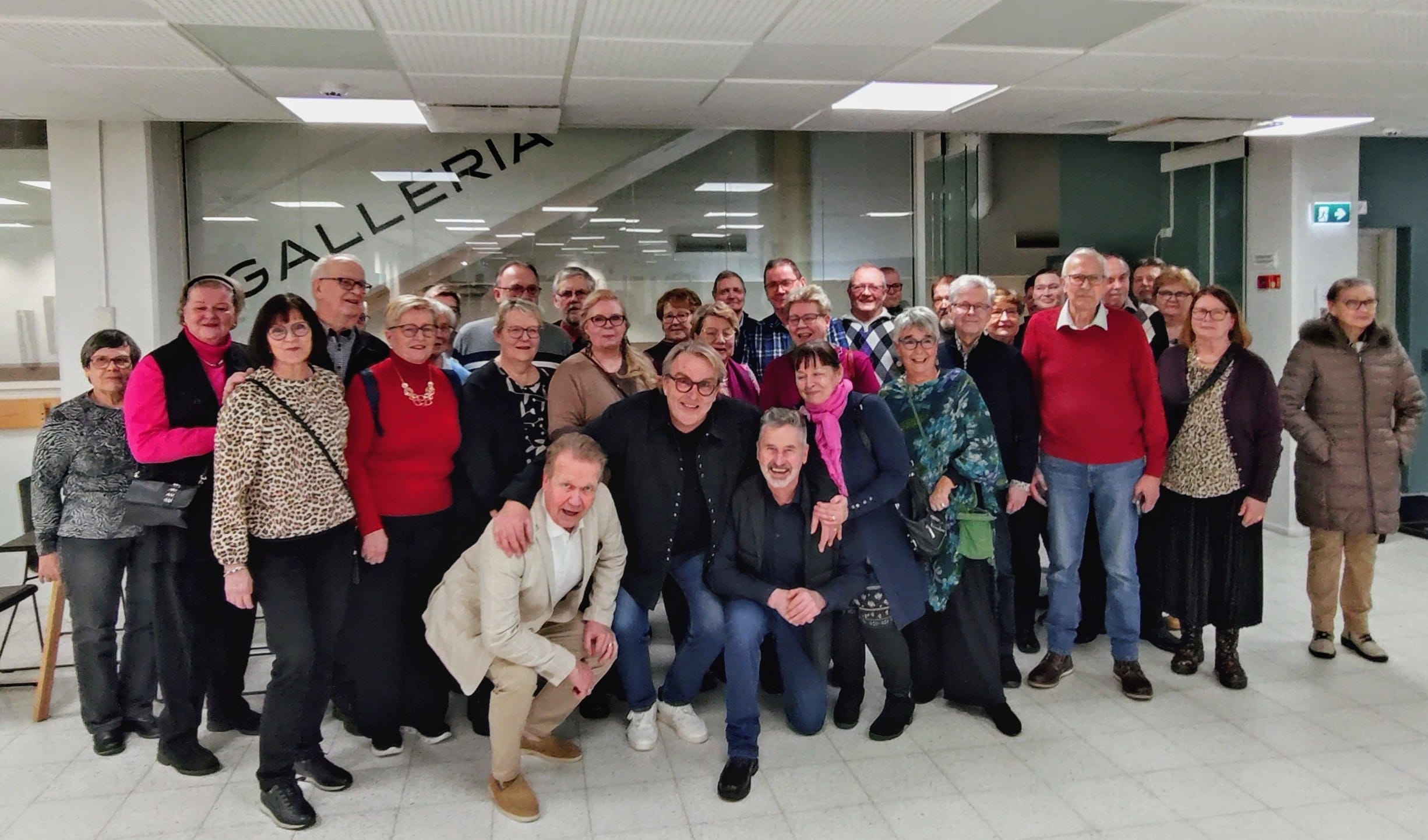 Joel Hallikaisen ja Heikki Hilanderin show, joka oli virallisesti KIELLETTY alle 60-vuotiailta... no, ainakin melkein